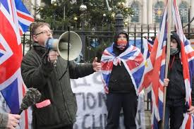 Jim Dowson addresses loyalist flag protest