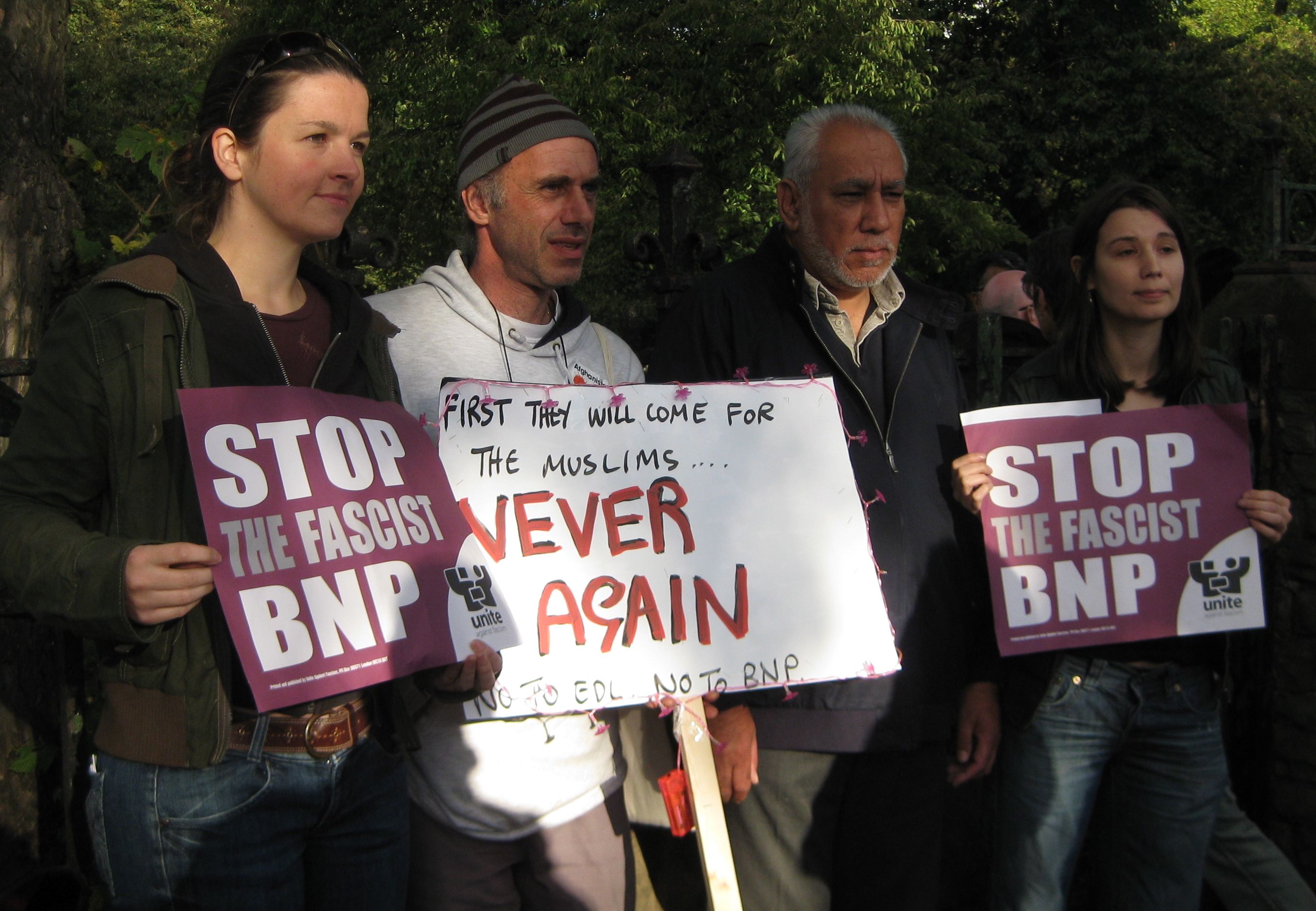 UAF_Manchester_cemetery_vigil4